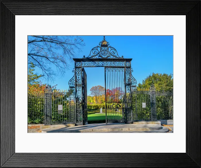 Framed Print : New York City, Manhattan, Central Park, Conservatory Garden Framed Print : New York City, Manhattan, Central Park, Conservatory Garden