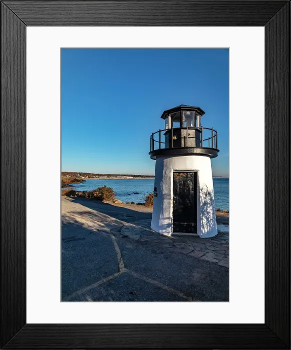 Framed Print : USA, Maine, Ogunquit, Lobster Point Lighthouse along Marginal Way Trail