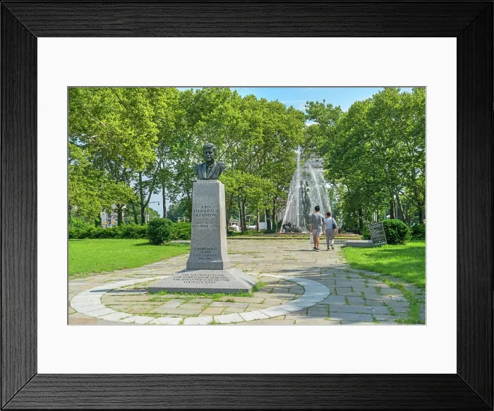 Framed Print : New York City, Brooklyn, Prospect Park, Northern part of Grand Army Plaza, JFK Monument Framed Print : New York City, Brooklyn, Prospect Park, Northern part of Grand Army Plaza, JFK Monument
