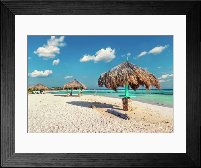 Framed Print : Aruba, Baby beach with straw huts Framed Print : Aruba, Baby beach with straw huts