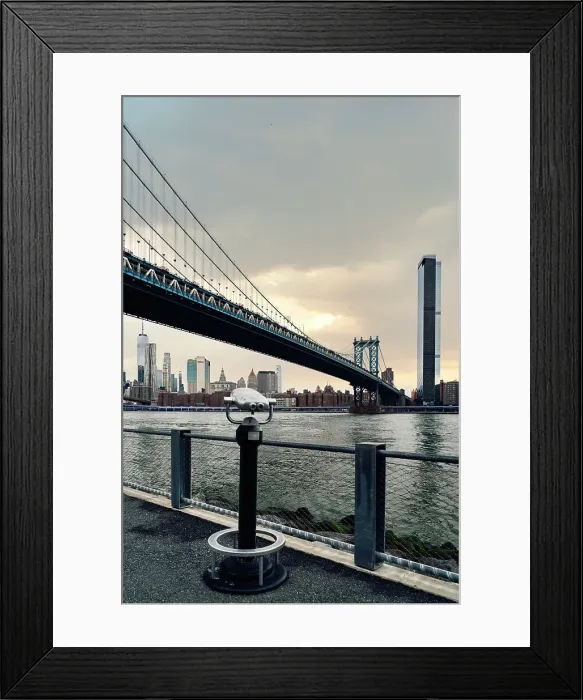 Framed Print : New York, New York City, Brooklyn, Manhattan Bridge and promenade Framed Print : New York, New York City, Brooklyn, Manhattan Bridge and promenade