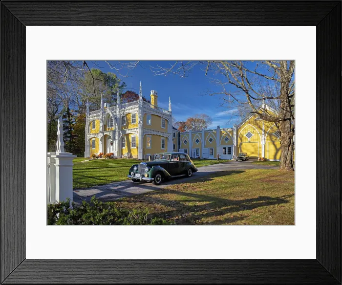 Framed Print : Maine, Kennebunk, The Wedding Cake House (1825) Framed Print : Maine, Kennebunk, The Wedding Cake House (1825)