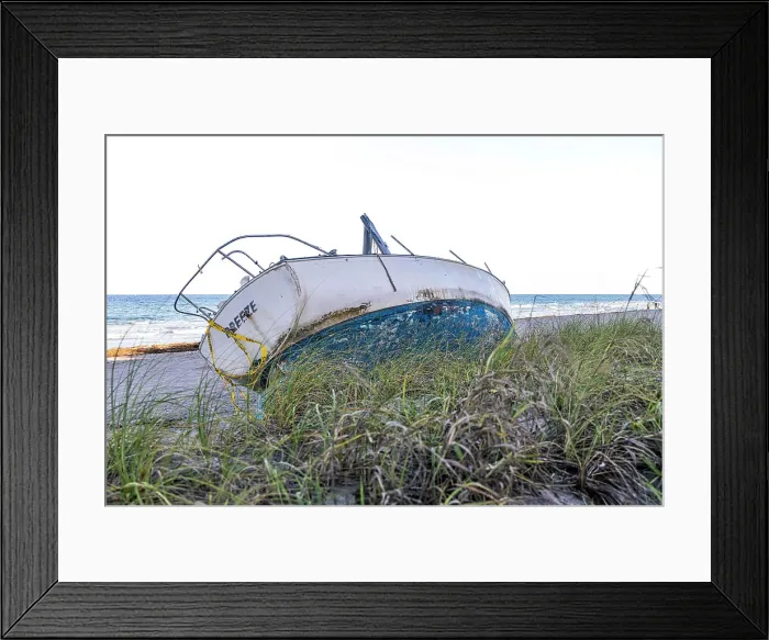 Framed Print : Boat wreck on beach
