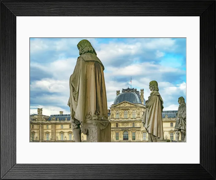 Framed Print : France, Paris, statues outside of the Louvre Museum Framed Print : France, Paris, statues outside of the Louvre Museum