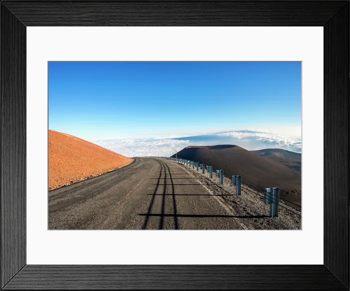 Framed Print : Hawaii, Big Island, Mauna Kea Science Reserve, Empty road above the clouds Framed Print : Hawaii, Big Island, Mauna Kea Science Reserve, Empty road above the clouds