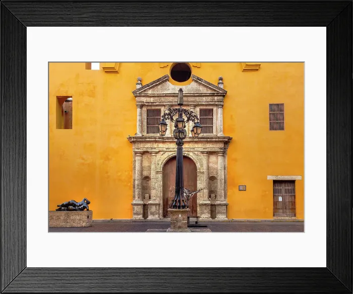 Framed Print : Colombia, Cartagena, Old City, Plaza Santo Domingo, Church and Convent of Santo Domingo, UNESCO World Heritage site, Walled Colonial city Framed Print : Colombia, Cartagena, Old City, Plaza Santo Domingo, Church and Convent of Santo Domingo, UNESCO World Heritage site, Walled Colonial city