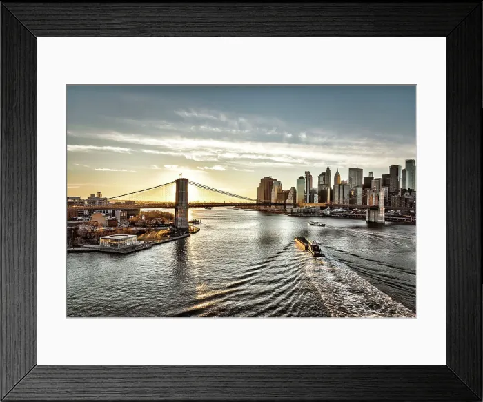 Framed Print : New York City, Brooklyn and Lower Manhattan with Brooklyn Bridge Framed Print : New York City, Brooklyn and Lower Manhattan with Brooklyn Bridge