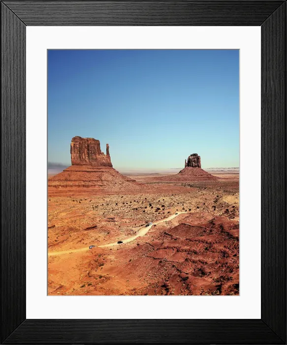 Framed Print : Arizona, Monument Valley, West & East Buttes Framed Print : Arizona, Monument Valley, West & East Buttes