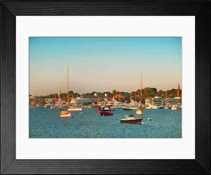 Framed Print : Rhode Island, Newport, town seen from King Park Framed Print : Rhode Island, Newport, town seen from King Park
