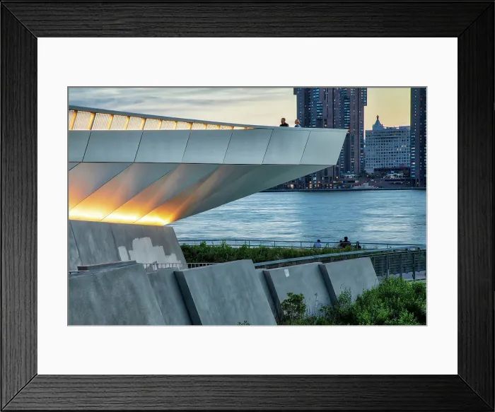 Framed Print : NY, Queens, Hunter's Point South Waterfront Park Framed Print : NY, Queens, Hunter's Point South Waterfront Park