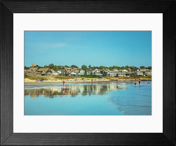 Framed Print : Rhode Island, Newport, Atlantic Beach viewed from Easton's Beach Framed Print : Rhode Island, Newport, Atlantic Beach viewed from Easton's Beach
