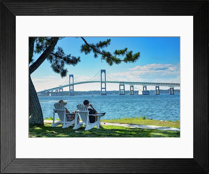 Framed Print : Rhode Island, Newport, People relaxing on Goat Island with view of Claiborne Pell Bridge Framed Print : Rhode Island, Newport, People relaxing on Goat Island with view of Claiborne Pell Bridge