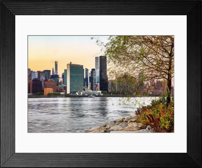 Framed Print : New York City, United Nations Skyline from Long Island City South Park Framed Print : New York City, United Nations Skyline from Long Island City South Park