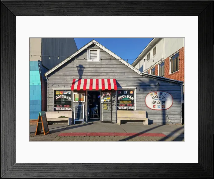 Framed Print : Georgia, Tybee Island, Doc's Bar, Tybrisa Street Framed Print : Georgia, Tybee Island, Doc's Bar, Tybrisa Street