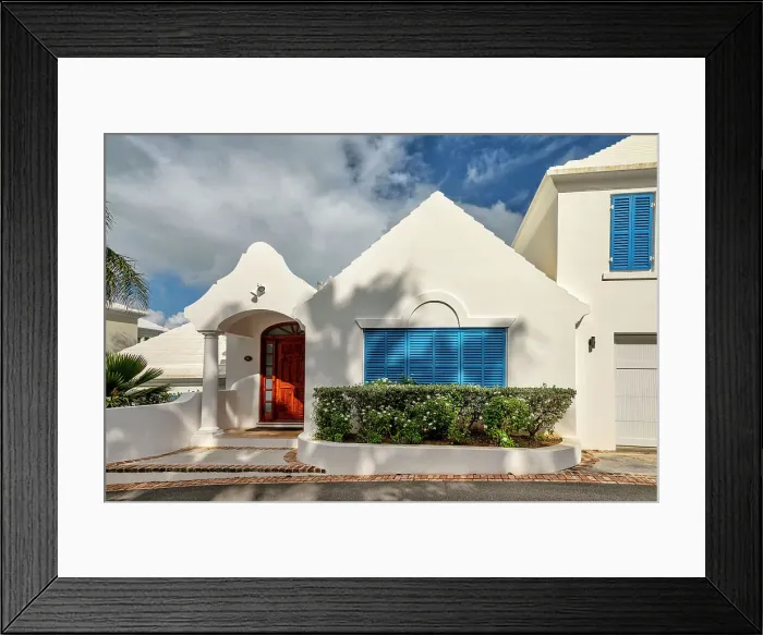 Framed Print : Bermuda, Rosewood Bermuda Hotel buildings painted in white