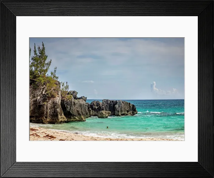 Framed Print : Bermuda, Elsbeth Beach, View of Boulders, and Turquoise water Framed Print : Bermuda, Elsbeth Beach, View of Boulders, and Turquoise water