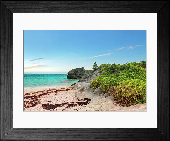 Framed Print : Bermuda, Warwick Long Bay, Long beach with aquamarine water and pink beach Framed Print : Bermuda, Warwick Long Bay, Long beach with aquamarine water and pink beach