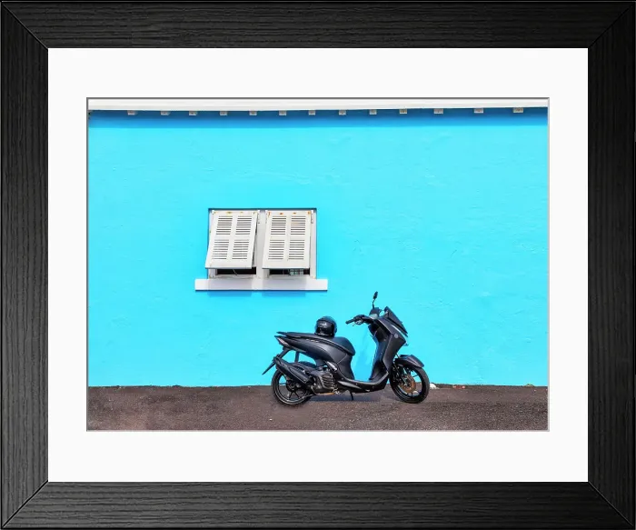 Framed Print : Bermuda, Saint George, Scooter in front of blue wall