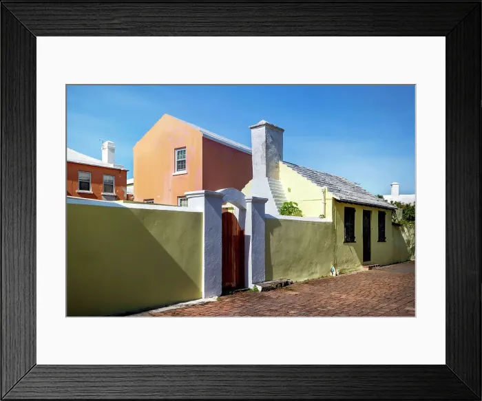 Framed Print : Bermuda, St George, Broad Alley, street scene, architecture