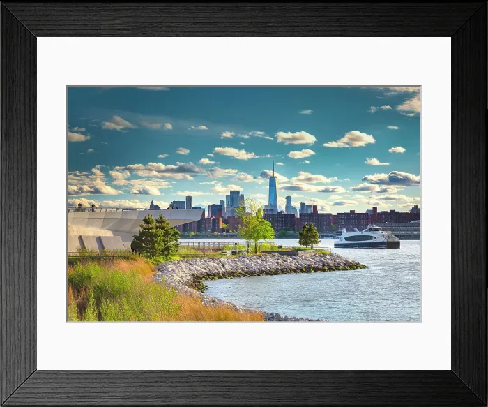 Framed Print : New York, Long Island City, Hunter's Point South Waterfront Phase II, downtown views with Freedom Tower