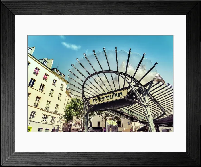 Framed Print : France, Paris, Metropolitan station Framed Print : France, Paris, Metropolitan station