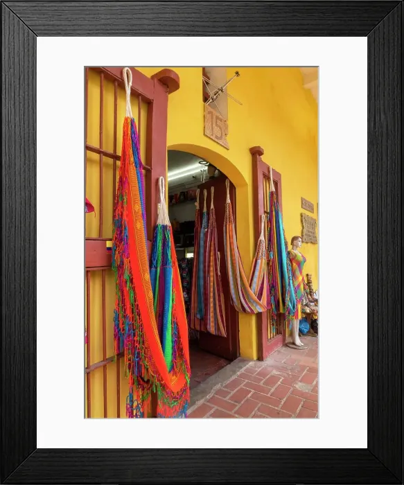 Framed Print : Colombia, Cartagena, Playa de las Bovedas, souvenirs Framed Print : Colombia, Cartagena, Playa de las Bovedas, souvenirs