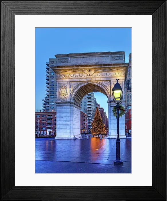 Framed Print : NYC, Manhattan, Greenwich Village, Washington Square Arch with Christmas Tree Framed Print : NYC, Manhattan, Greenwich Village, Washington Square Arch with Christmas Tree