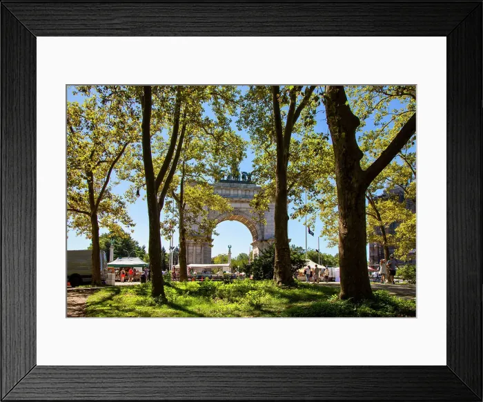 Framed Print : USA, NYC, Brooklyn, Grand Army Plaza, Soldiers and Sailors Arch, greenmarket Framed Print : USA, NYC, Brooklyn, Grand Army Plaza, Soldiers and Sailors Arch, greenmarket
