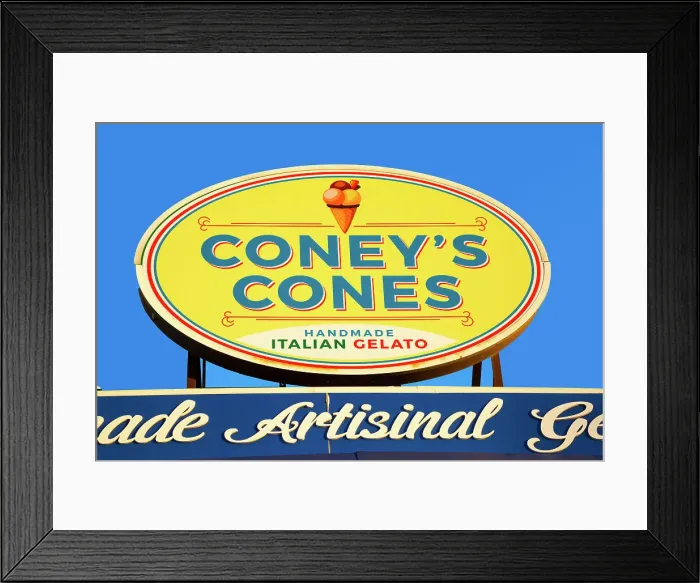 Framed Print : New York, Brooklyn, Coney Island, signage close-up Framed Print : New York, Brooklyn, Coney Island, signage close-up