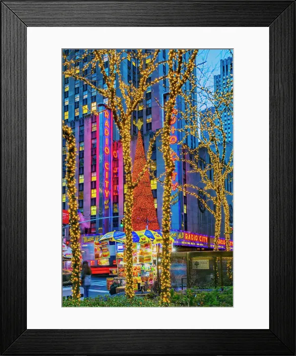Framed Print : New York City, Manhattan, Midtown, Radio City, Christmas lighting Framed Print : New York City, Manhattan, Midtown, Radio City, Christmas lighting