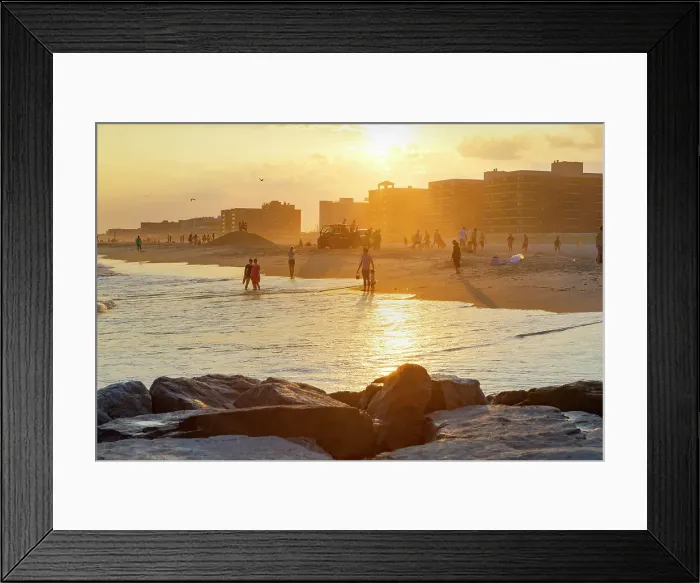 Framed Print : New York, Long Island, Long Beach, beach views Framed Print : New York, Long Island, Long Beach, beach views