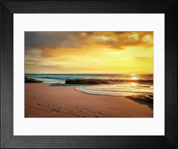 Framed Print : Bermuda, Elbow Beach Resort & Spa, view Of beach Framed Print : Bermuda, Elbow Beach Resort & Spa, view Of beach
