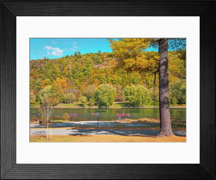 Framed Print : New York, Minisink Ford, Delaware river canoeing and autumn colors Framed Print : New York, Minisink Ford, Delaware river canoeing and autumn colors