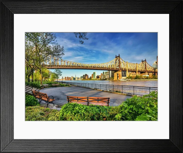 Framed Print : New York City, Queensbridge Park, Queensboro Bridge, East River & Midtown Manhattan Framed Print : New York City, Queensbridge Park, Queensboro Bridge, East River & Midtown Manhattan