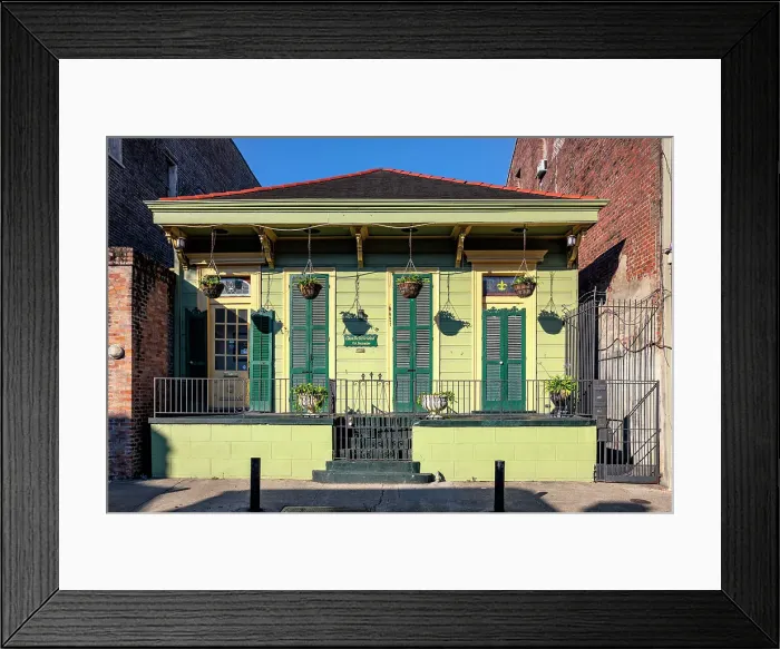 Framed Print : Louisiana, New Orleans, Historic homes in the French Quarter Framed Print : Louisiana, New Orleans, Historic homes in the French Quarter