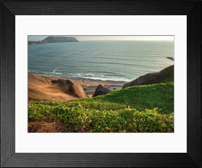 Framed Print : Peru, Lima, Miraflores, ocean and beach seen from high promenade Framed Print : Peru, Lima, Miraflores, ocean and beach seen from high promenade
