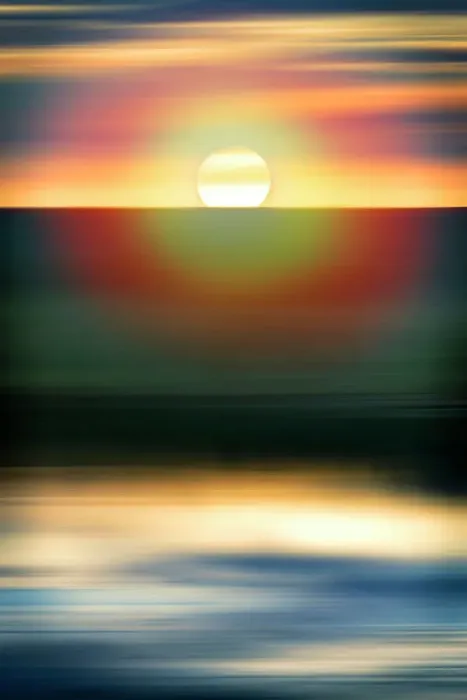 Framed Print : Abstract of sun over water