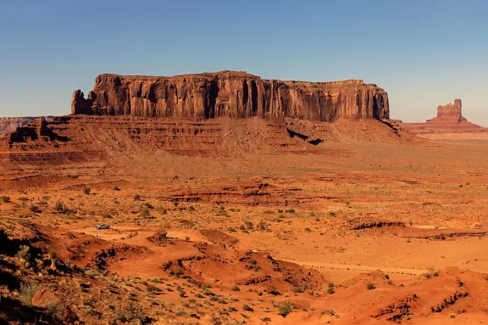 Framed Print : Arizona, Monument Valley, Sentinel Mesa Framed Print : Arizona, Monument Valley, Sentinel Mesa