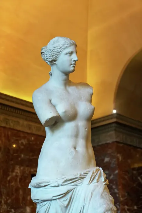Framed Print : EDITORIAL USE ONLY. France, Paris, Venus de Milo Greek sculpture displayed at the Louvre Museum Framed Print : EDITORIAL USE ONLY. France, Paris, Venus de Milo Greek sculpture displayed at the Louvre Museum