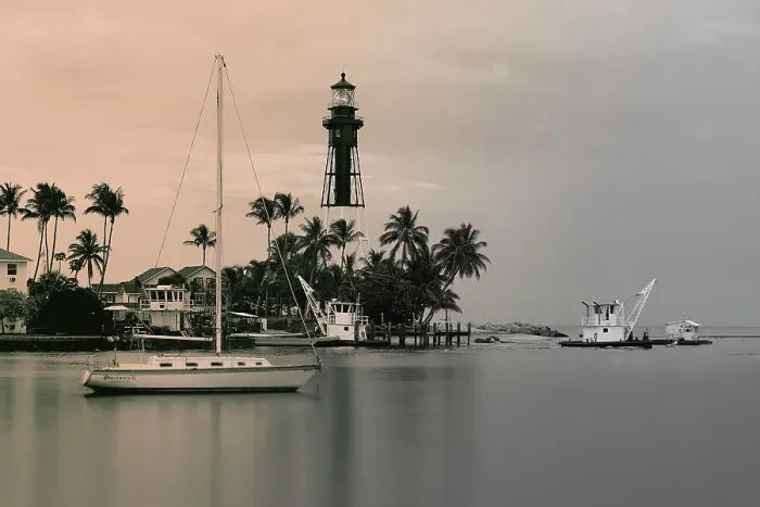 Framed Print : Florida, Hillsboro Beach, Hillsboro Inlet Lighthouse Framed Print : Florida, Hillsboro Beach, Hillsboro Inlet Lighthouse