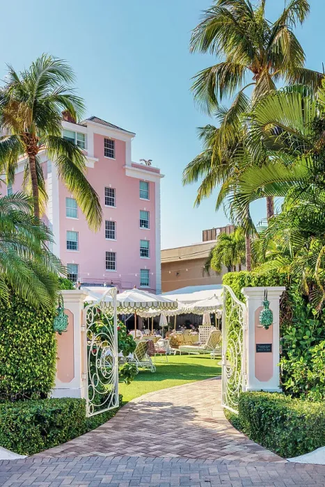 Framed Print : Florida, Palm Beach, Gate at the Colony Hotel Framed Print : Florida, Palm Beach, Gate at the Colony Hotel