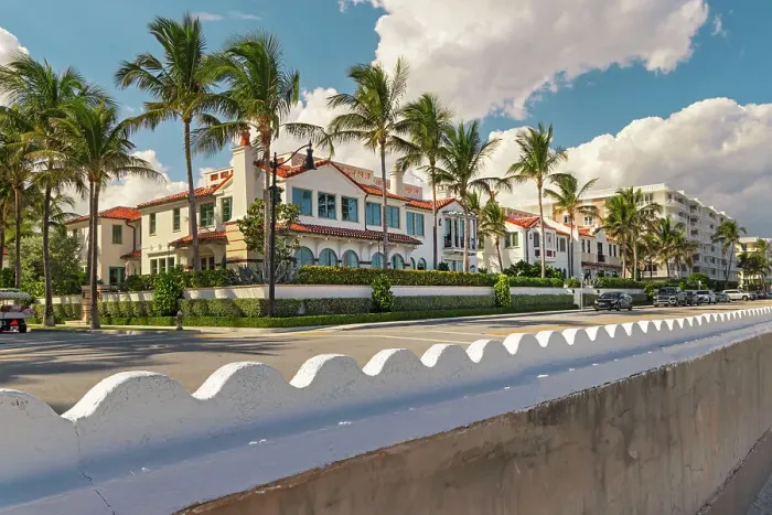 Framed Print : Florida, Palm Beach, mansions along Ocean Drive Framed Print : Florida, Palm Beach, mansions along Ocean Drive