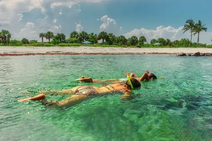 Framed Print : Florida, Peanut Island, girls snorkeling in crystal clear water Framed Print : Florida, Peanut Island, girls snorkeling in crystal clear water