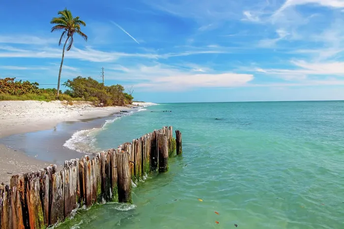 Framed Print : Florida, Sanibel Island, empty beach Framed Print : Florida, Sanibel Island, empty beach