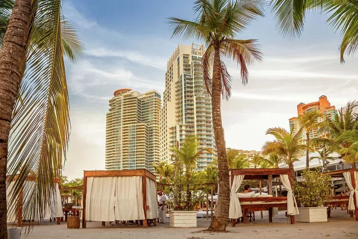Framed Print : Florida, South Beach, Nikki Beach