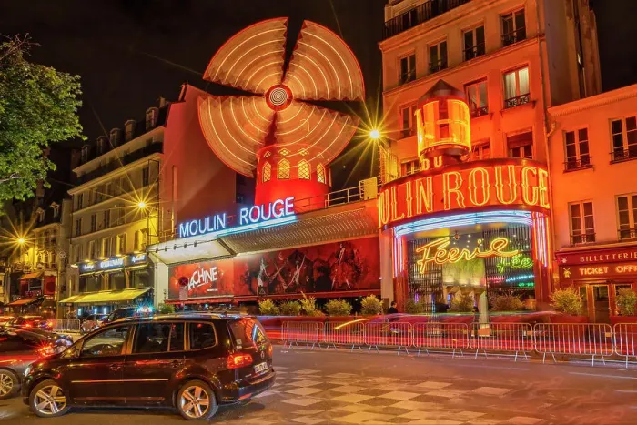 Framed Print : France, Paris, Moulin Rouge Framed Print : France, Paris, Moulin Rouge