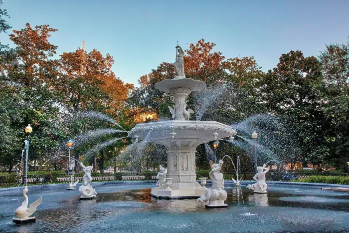 Framed Print : Georgia, Savannah, Forsyth Fountain, historic district