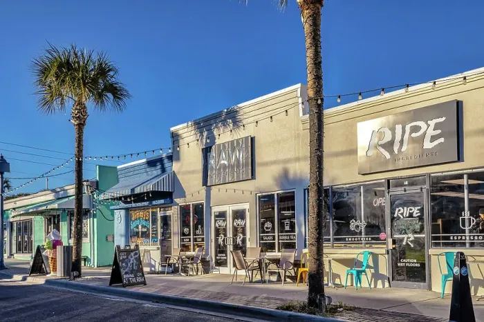 Framed Print : Georgia, Tybee Island, Tybrisa Street, local stores Framed Print : Georgia, Tybee Island, Tybrisa Street, local stores