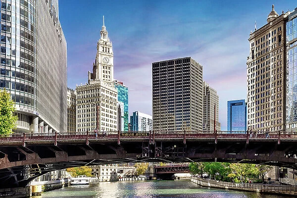 Illinois, Chicago, River Boat, view of Wabash Avenue Bridge