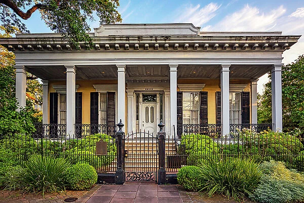 Louisiana, New Orleans, Garden District, Beautiful Iron gated house